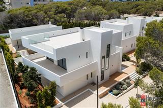 Propiedad en venta en Santa Eulària des Riu · Ibiza 101 2