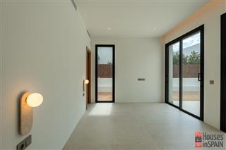 Bien à vendre à Santa Eulària des Riu · Ibiza 102 13
